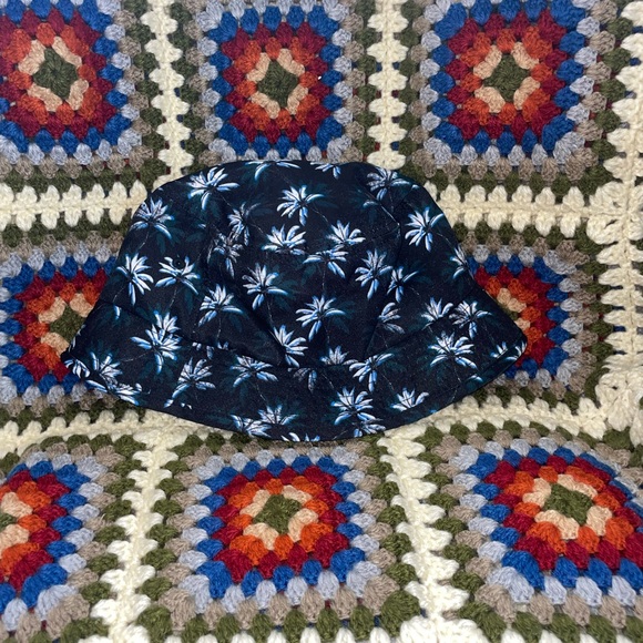 Ron Jon Bucket Hat - Picture 1 of 2